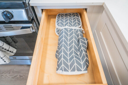 dvhocanv8dajlipaxg7i