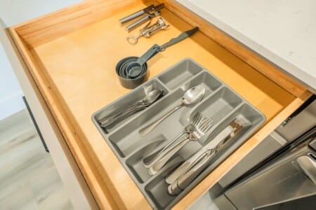 ehdhrym3k1wvytcryip1
